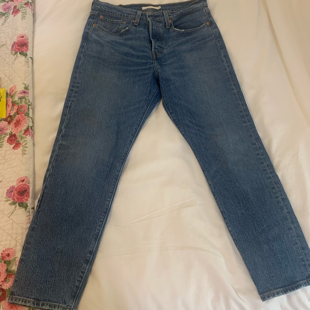 Levi’s Wedgie Women’s 30” Waist Boyfriendend Fit Button Fly VGUC